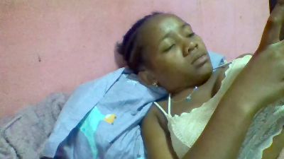 Herminah live cam on Cam4
