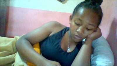 Herminah live cam on Cam4