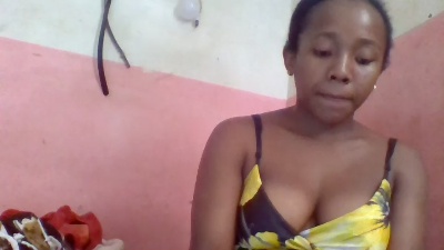 Herminah live cam on Cam4
