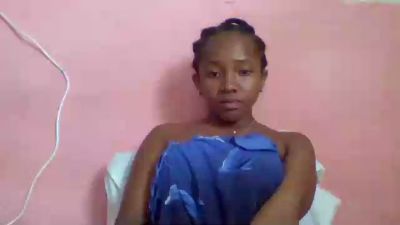 Herminah live cam on Cam4