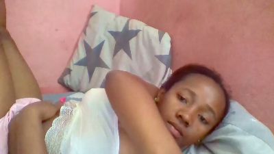 Herminah live cam on Cam4