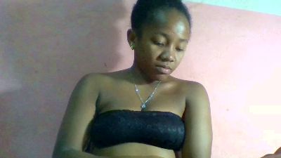 Herminah live cam on Cam4