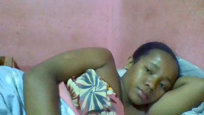 Herminah live cam on Cam4