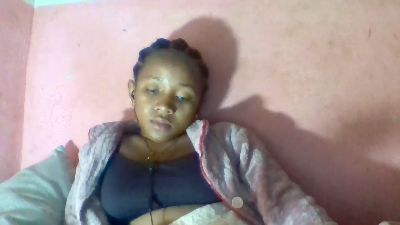 Herminah live cam on Cam4