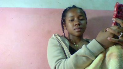 Herminah live cam on Cam4
