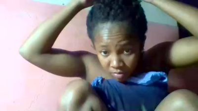 Herminah live cam on Cam4