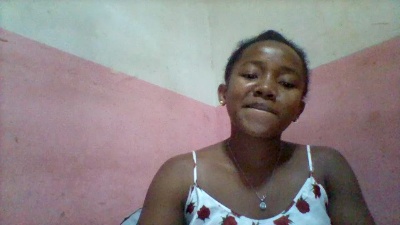 Herminah live cam on Cam4