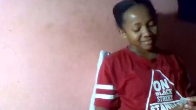 Herminah live cam on Cam4