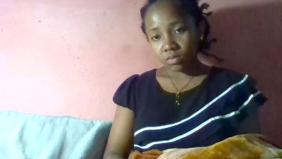 Herminah live cam on Cam4