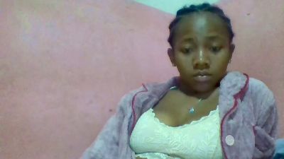 Herminah live cam on Cam4