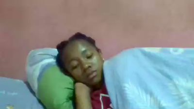 Herminah live cam on Cam4