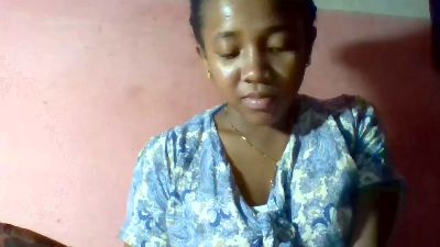 Herminah live cam on Cam4