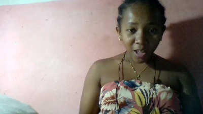 Herminah live cam on Cam4