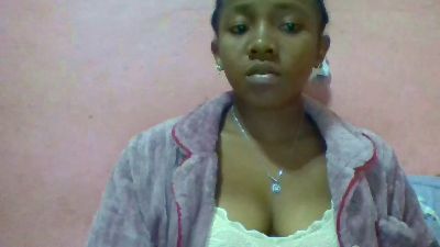 Herminah live cam on Cam4