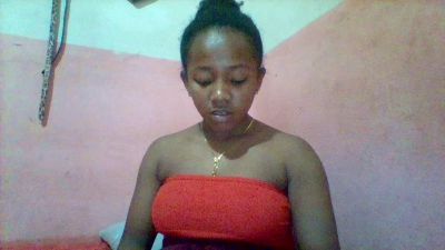Herminah live cam on Cam4