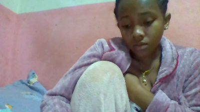 Herminah live cam on Cam4