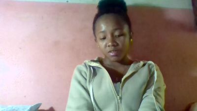 Herminah live cam on Cam4