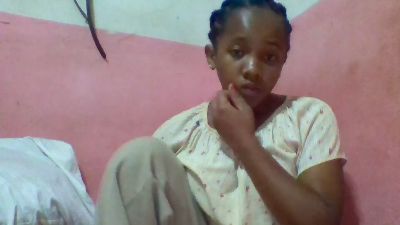 Herminah live cam on Cam4