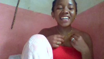Herminah live cam on Cam4