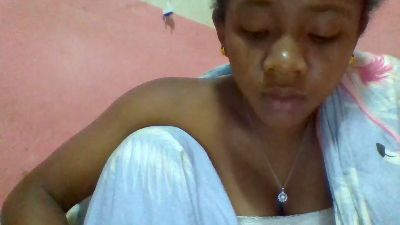 Herminah live cam on Cam4