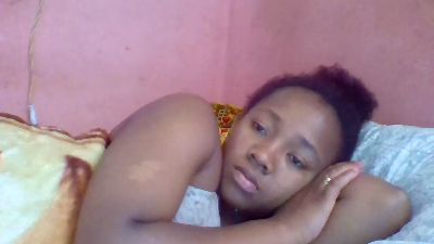Herminah live cam on Cam4