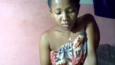 Herminah live cam on Cam4