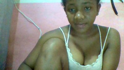Herminah live cam on Cam4