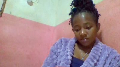 Herminah live cam on Cam4