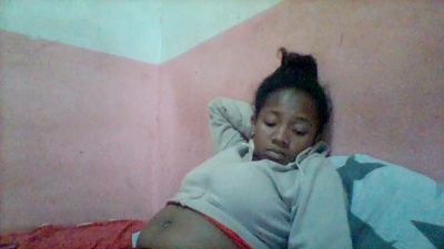 Herminah live cam on Cam4