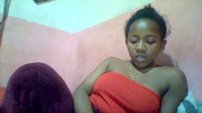 Herminah live cam on Cam4