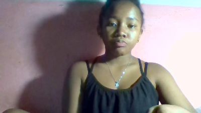 Herminah live cam on Cam4
