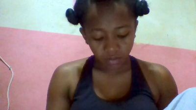 Herminah live cam on Cam4