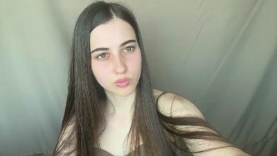 HermineOpdahl live cam on Cam4