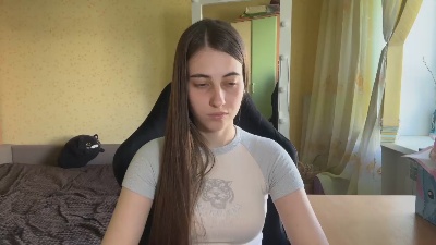 HermineOpdahl live cam on Cam4