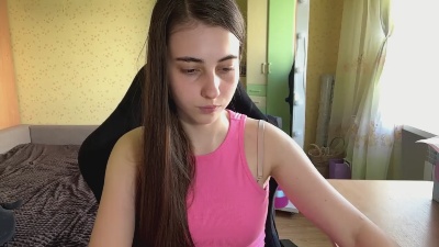 HermineOpdahl live cam on Cam4