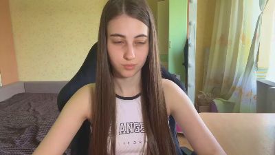 HermineOpdahl live cam on Cam4