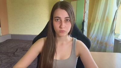 HermineOpdahl live cam on Cam4