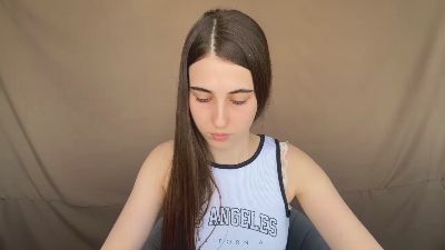 HermineOpdahl live cam on Cam4