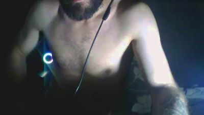 Hernan1888948 live cam on Cam4
