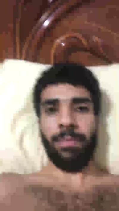 Hero_Here live cam on Cam4