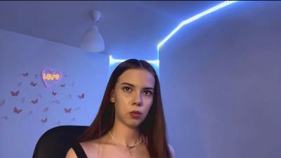 HertaMcginley live cam on Cam4