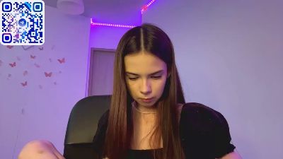 HertaMcginley live cam on Cam4
