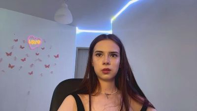 HertaMcginley live cam on Cam4