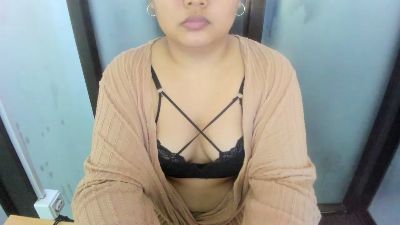 HeteToesh live cam on Cam4