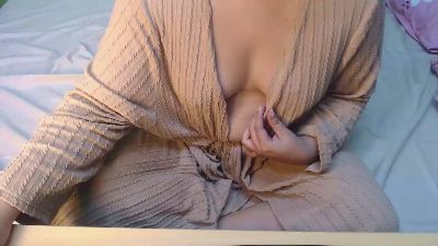 HeteToesh live cam on Cam4