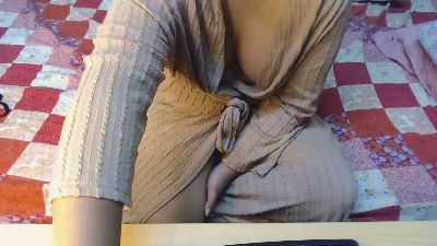 HeteToesh live cam on Cam4