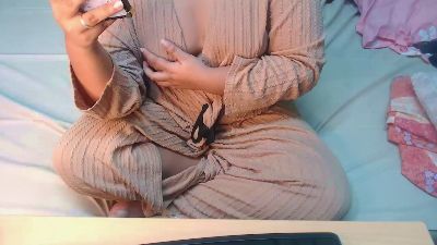 HeteToesh live cam on Cam4