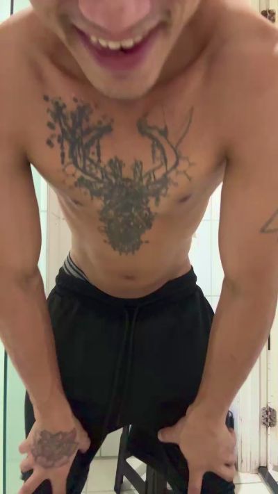 HevertonX live cam on Cam4