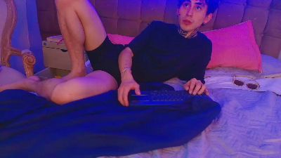 HiddenDesiire live cam on Cam4
