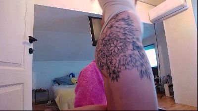 Hiddenvelvet live cam on Cam4